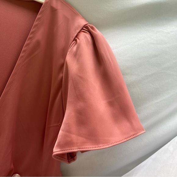 Wild Fable peach tie front crop top with ruffle, size medium - Picture 5 of 8